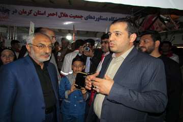 گزارش تصویری: افتتاح نمایشگاه دستاورده ای انقلاب و غرفه اداره کل دامپزشکی استان کرمان با حضور مسئولا